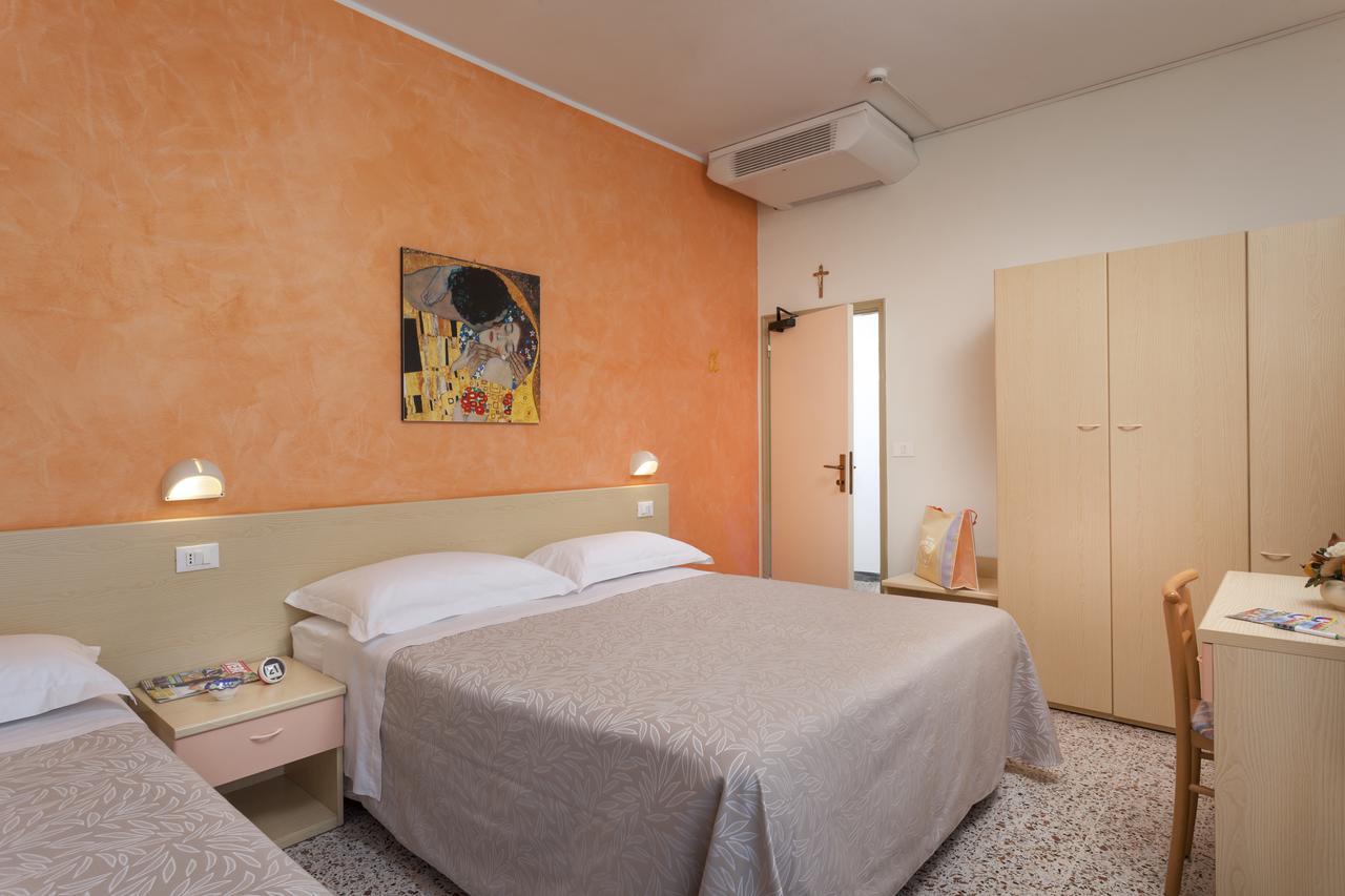 Hotel Alfa Tao Riccione Ngoại thất bức ảnh