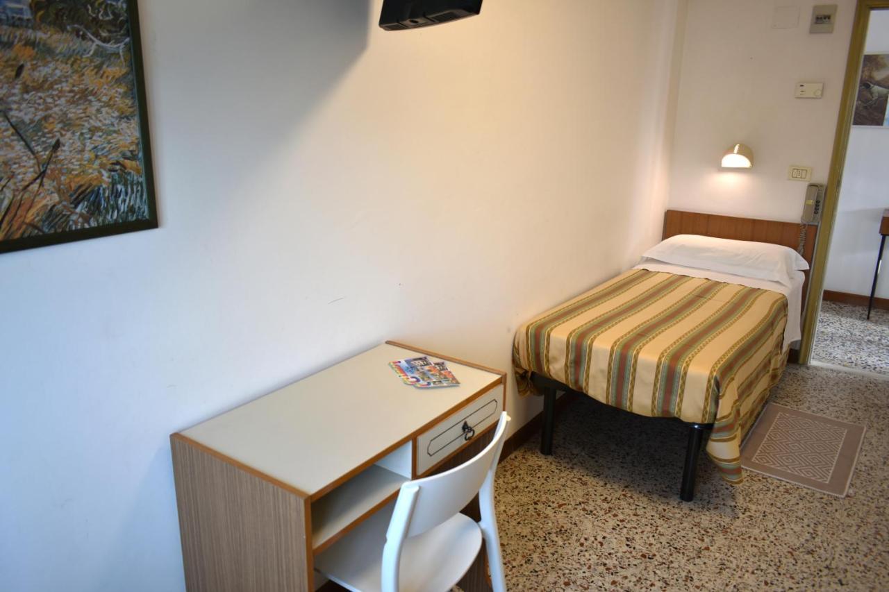 Hotel Alfa Tao Riccione Ngoại thất bức ảnh