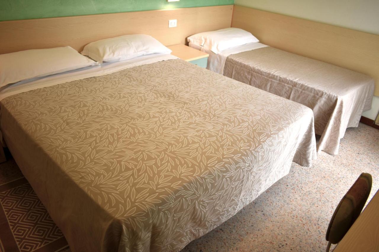 Hotel Alfa Tao Riccione Ngoại thất bức ảnh