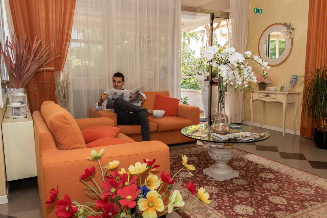 Hotel Alfa Tao Riccione Ngoại thất bức ảnh