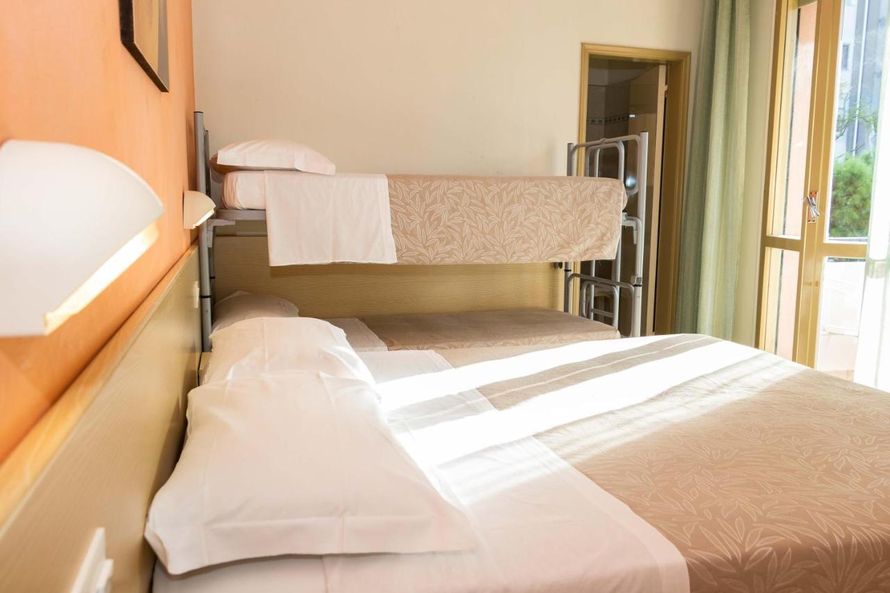 Hotel Alfa Tao Riccione Ngoại thất bức ảnh